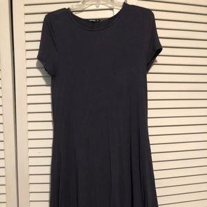 Annabelle t-shirt dress with pockets. Size small.